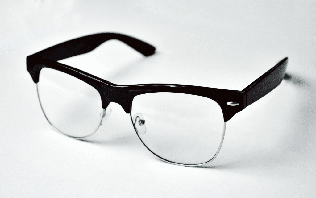 Glasses 01 Flip 1024x642 